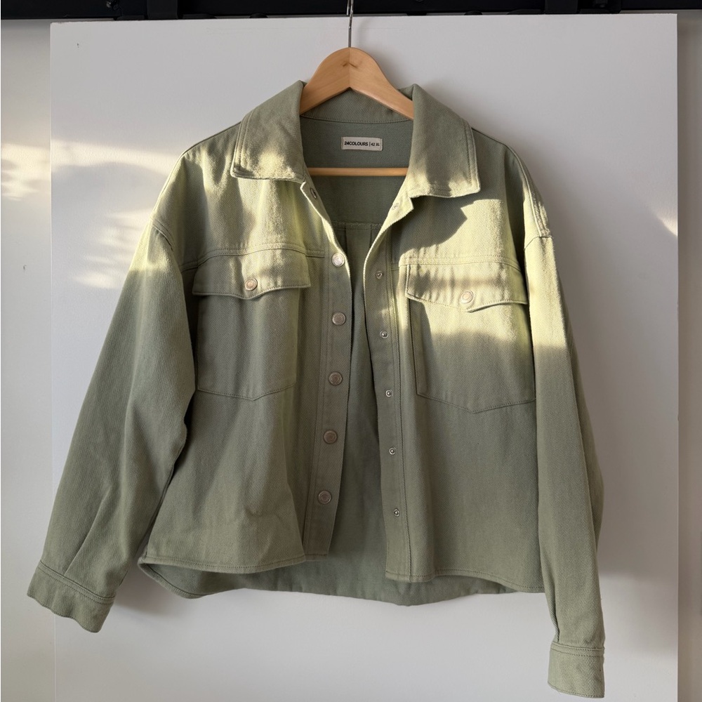 Women's Green Jacket